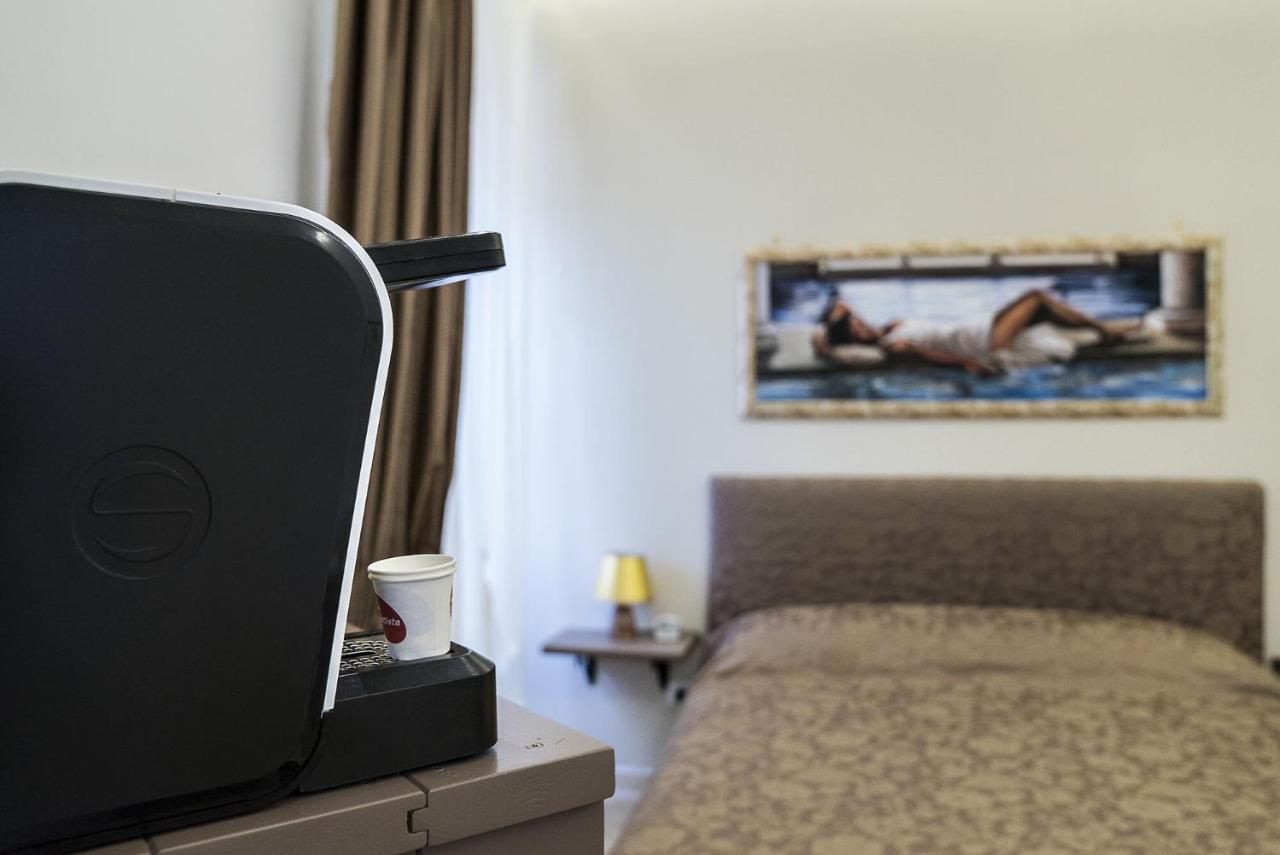 B&B Conte Cavour Barletta Buitenkant foto
